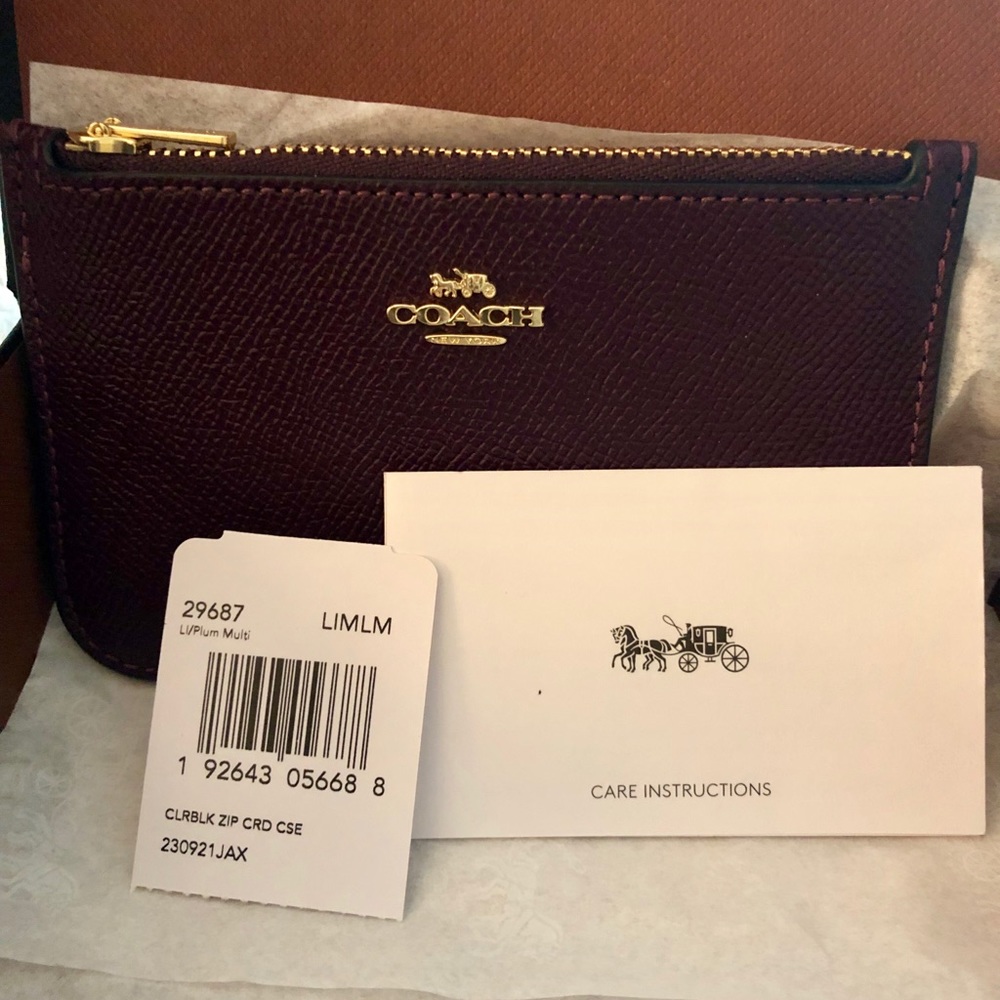 COACH Colorblock Zip Card Case 💖